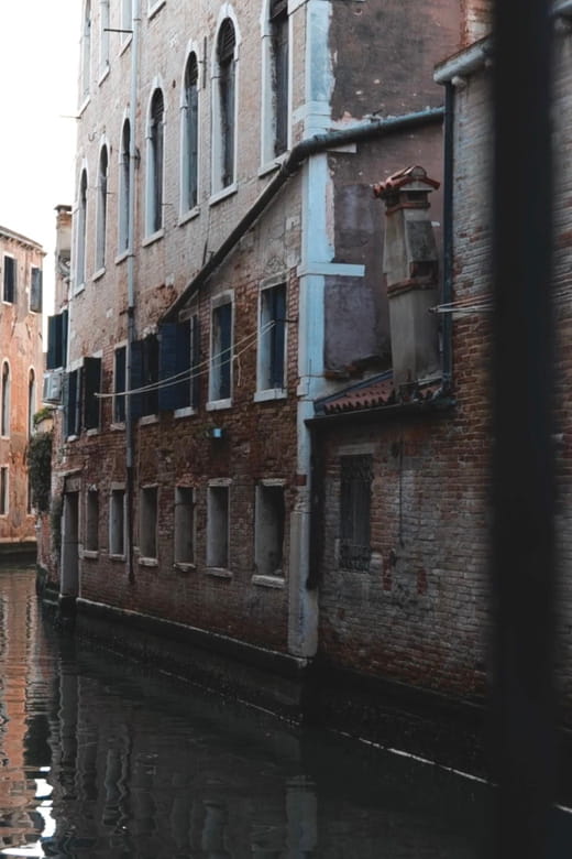 Venice: A Private Session With a Local Videomaker - The Benefits of a Personal Video in Venice