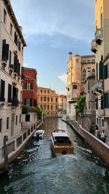 Venice: Guided Boat Tour to Murano and Glass Blowing - Scenic Departure and Lagoon Views