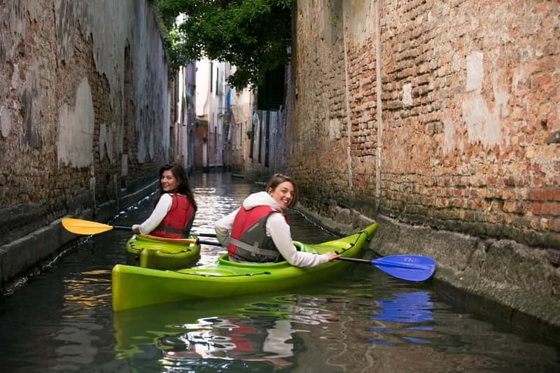 Venice: Guided Canal Kayak Tour at Day, Night, or Sunset - Practical Aspects: Pricing, Duration, and Logistics