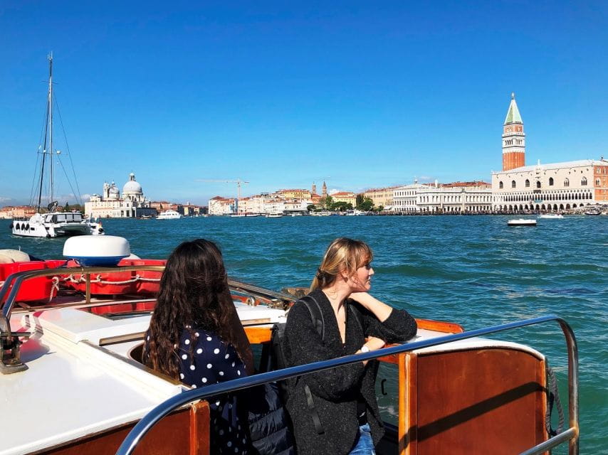 Venice, Murano, and Burano Excursion from Jesolo - Murano: Artisans, Glass, and a Hands-On Demo