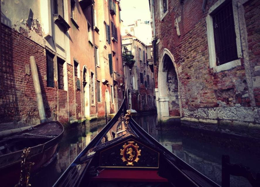 Venice: Private After Dark Tour and Gondola Ride - FAQ