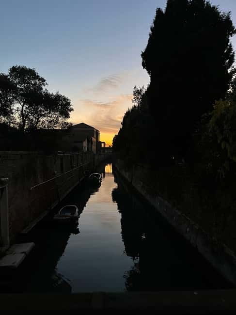 Venice: Sunrise Walking Tour with Espresso - Who This Tour Is Perfect For