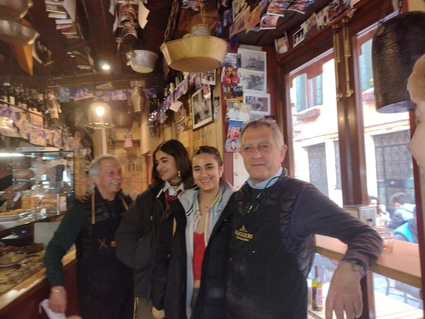 Venice: Sunset Walking Tour with Food and Wine Tastings - Who Should Consider This Tour?