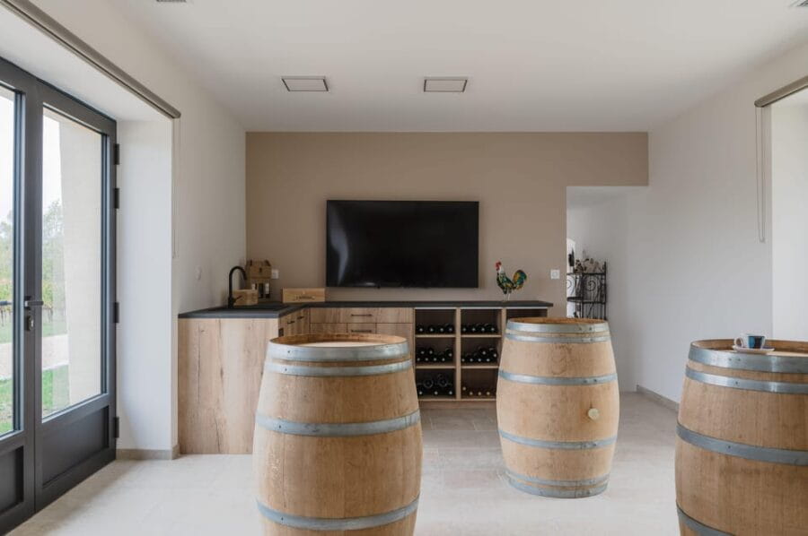 Vérac: Château L'Éperon Wine Tasting and Masterclass - The Practical Side: Logistics and Value