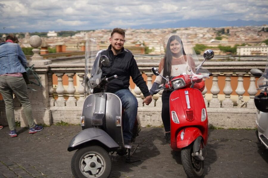 Vespa Tour with Professional Photographer - The Itinerary: Highlights and Stops