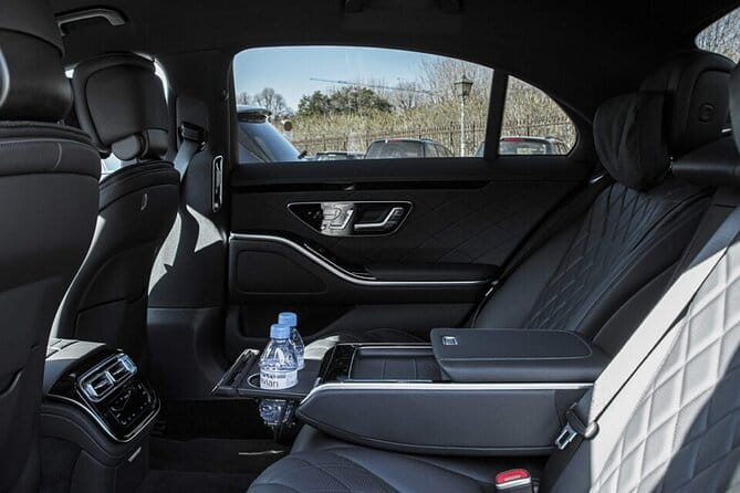 Vienna Airport Private Arrival Transfer - Price & Logistics: Is It Worth It?