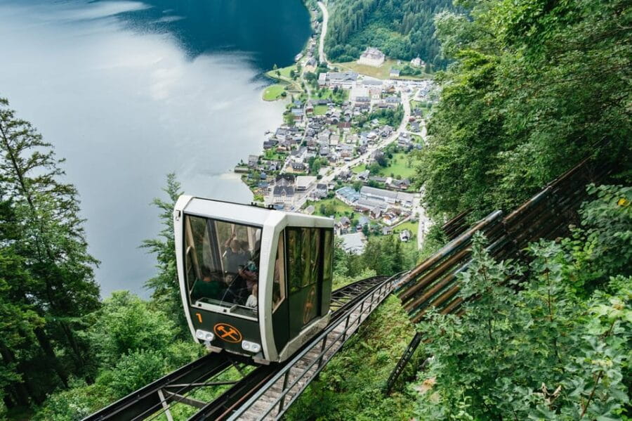 Vienna: Hallstatt & Alpine Peaks Day Trip with Skywalk Lift - Who Should Consider This Tour?