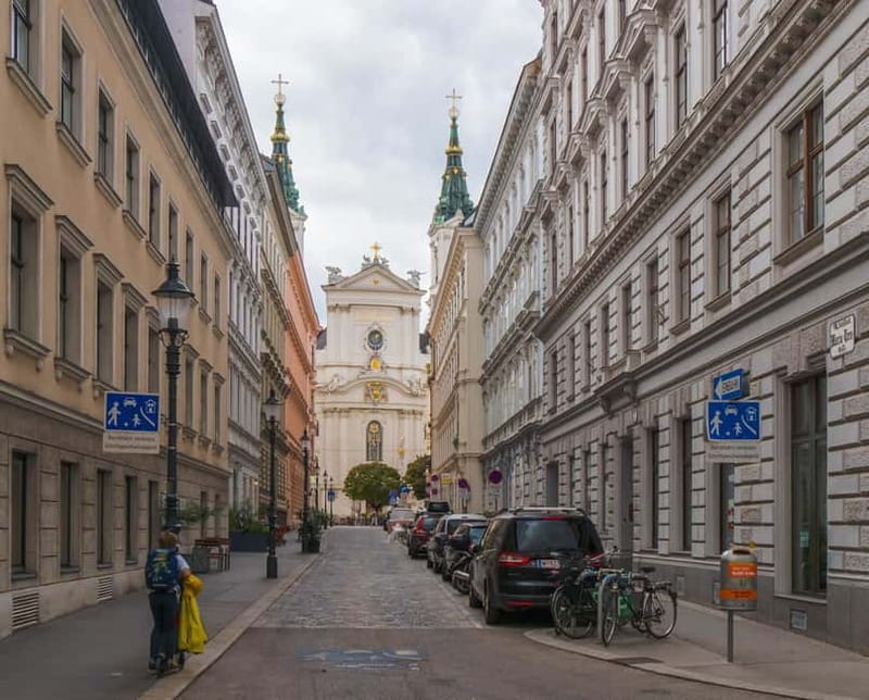 Vienna: Secret alleys and hidden treasures - Practicalities and Logistics