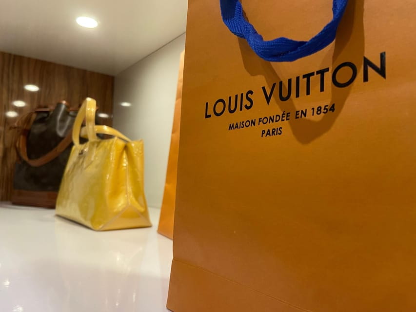 Vienna: Sunday Shopping Experience in the Iconic Ringstrasse - The Guided Tour and Hidden Gems