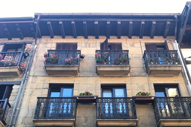 Visit San Sebastian and a Family Cheese Farm with Tasting (From Bilbao) - FAQ