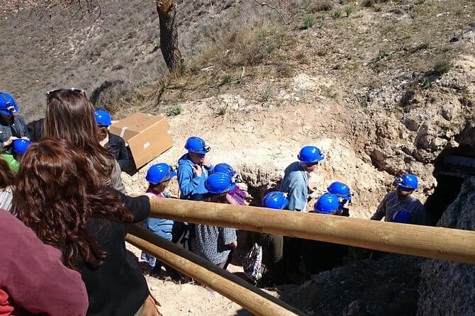 Visit to the Roman Mines of Lapis Specularis (Crystal of Hispania) - Who Will Love This Experience?