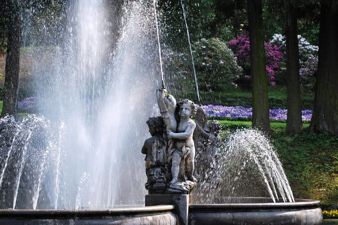 Walking tour with a private tour guide in the botanical gardens of Villa Taranto - Exploring Villa Taranto’s Gardens with a Private Guide