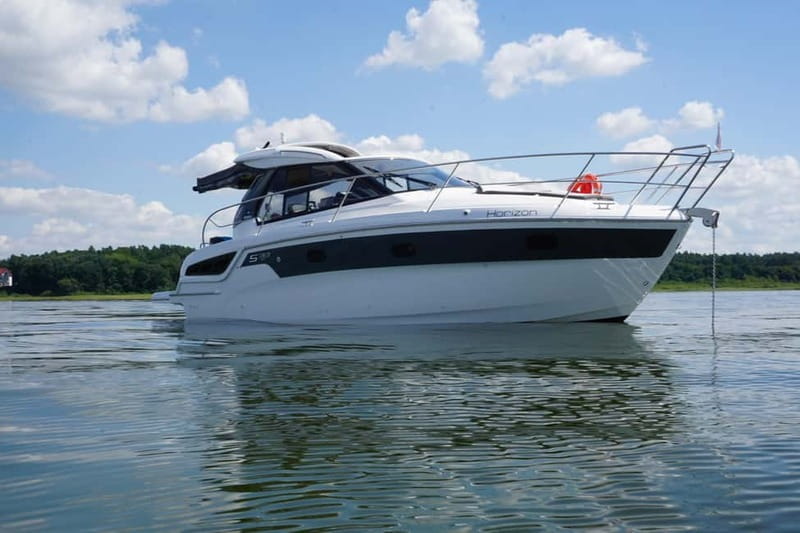 Waren (Müritz): Fun Cruise motor yacht with skipper - 8 hours - Who This Experience Is Best For