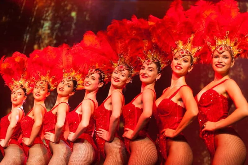 Warsaw: Live Show and Dinner for Two with Champagne - The Performances: Spectacular Shows Featuring Professional Artists