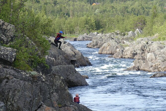 Wild Viking Rafting on Numedalslågen River - level 3 - Who Should Consider This Experience?