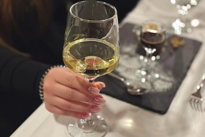 Wine & Food Tasting Cruise on the Danube - Who Will Love This Experience?