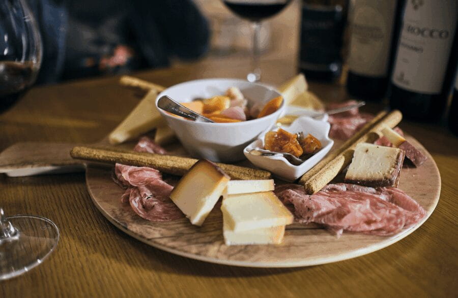 Wine Tasting near the Aquarium of Genoa - Exploring the Ligurian Wine Region Near Genoa