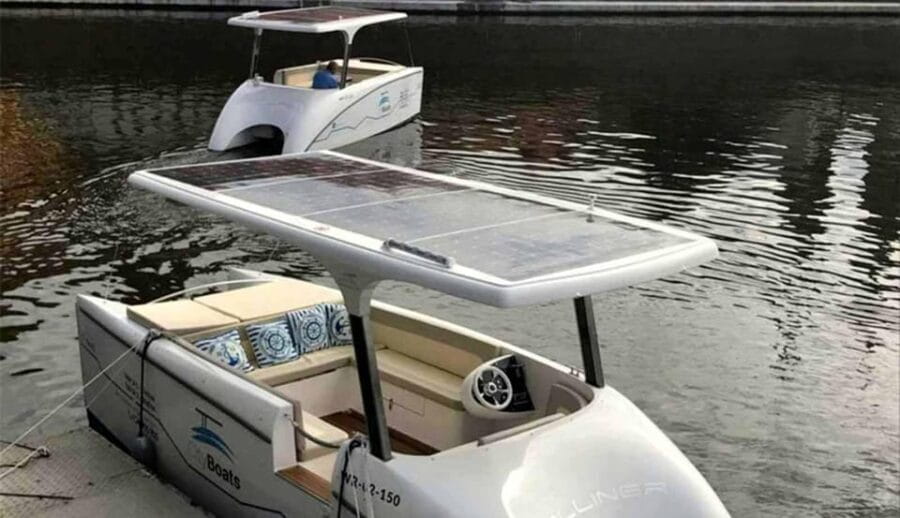 Wrocaw: Solar gondola cruise on the Oder with a guide - Inside the Gondola: Comfort Meets Eco-Consciousness