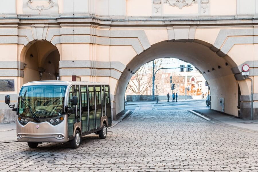 Wroclaw: 1-Hour Sightseeing Tour by Electric Car - Who Should Consider This Tour?