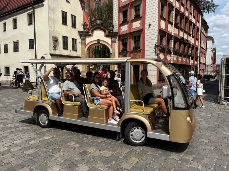 Wroclaw: Private Sightseeing and Beer Tour by Golf Cart - Who Will Love This Tour?