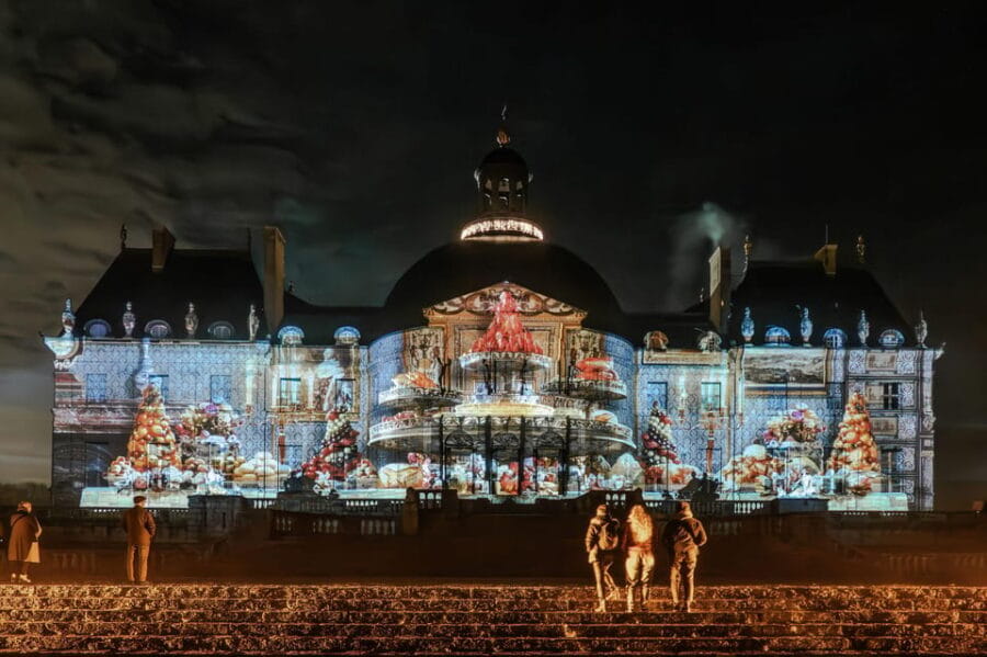 Xmas Paris & Vaux-le-Vicomte Castle Chauffeur Driven 5hrs - Vaux-le-Vicomte’s Christmas Wonderland