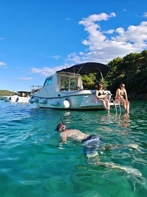 Zadar: Boat Tour with Snorkeling Gear and Drinks - Who This Tour Is Perfect For