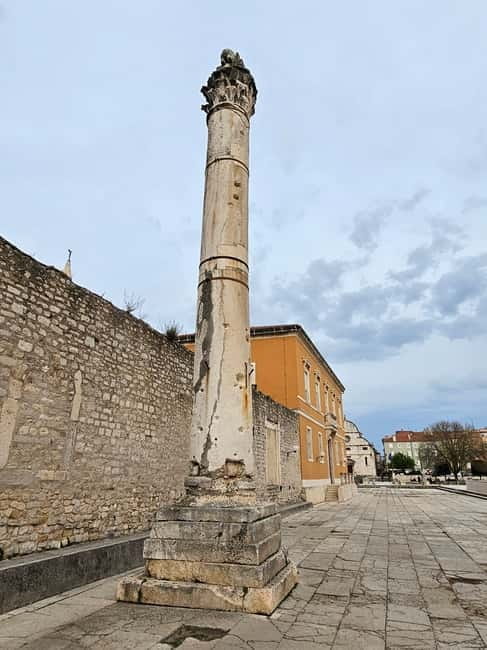 Zadar: Private walking tour through history and modern time - Discover Zadar’s Historic Heart: The Rimski Forum