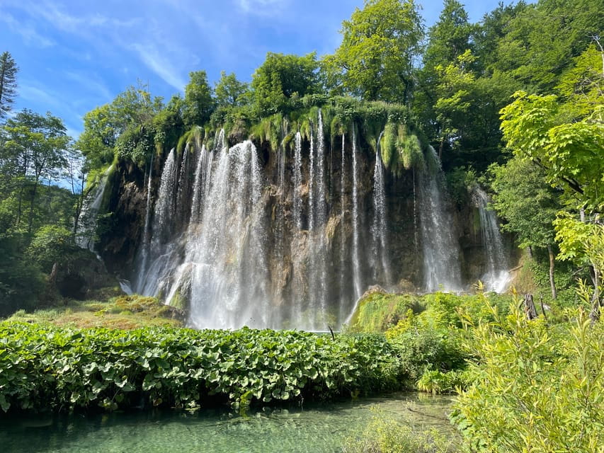Zagreb: Rastoke & Plitvice Lakes Guided Tour with Ticket - Entering the World of Croatia’s Natural Beauty: What the Tour Offers