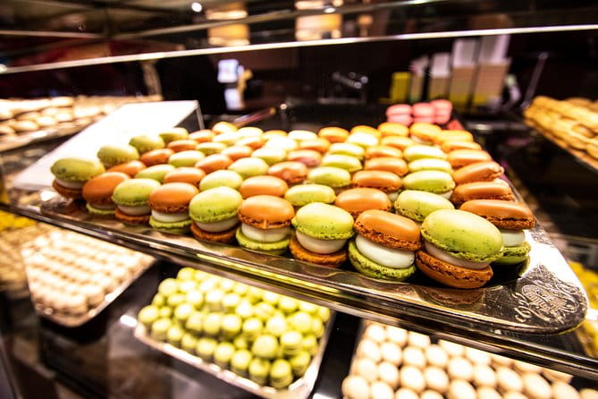 Zurich: Chocolate Tasting and Walking Tour with a Local - The Good, The Bad, and The Unexpected