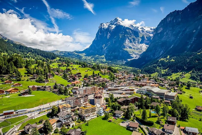 Zurich: Day Trip to Grindelwald, Interlaken & Lauterbrunnen - Grindelwald – The Glacier Village
