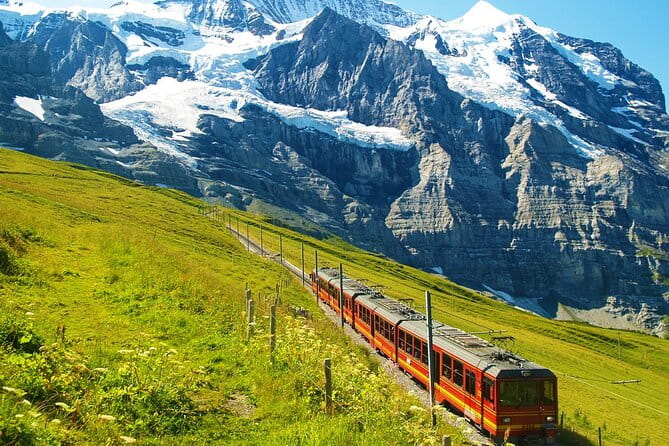 Zurich: Small group tour to Jungfrau, Grindelwald & Interlaken - Price and Logistics: Is it worth it?