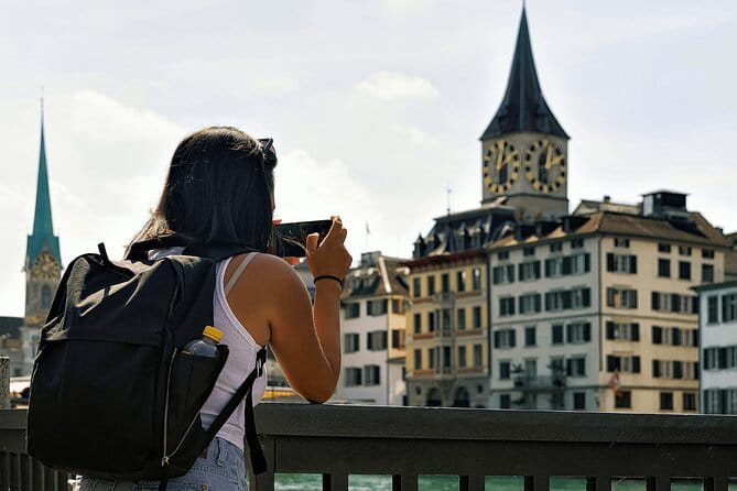 Zurich with Cruise and Lindt Home of Chocolate(Private tour) - Lake Zurich Cruise: A peaceful waterway escape