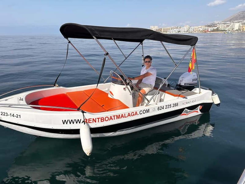 Benalmádena: Boat rentals without a license - Navigating the Waters of Benalmádena: Practical Details