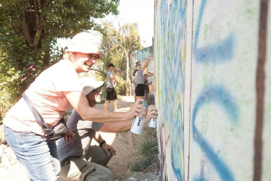 Berlin: Graffiti Workshop at the Berlin Wall - Exploring the Graffiti Workshop at the Berlin Wall
