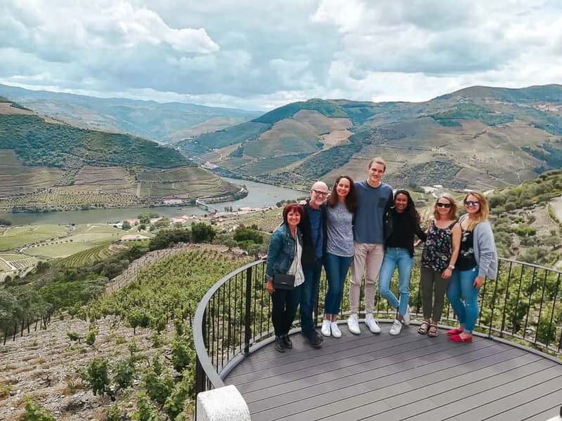 Douro Valley: Real Small-Group, Wine Tasting, Lunch & Boat - What makes this tour stand out