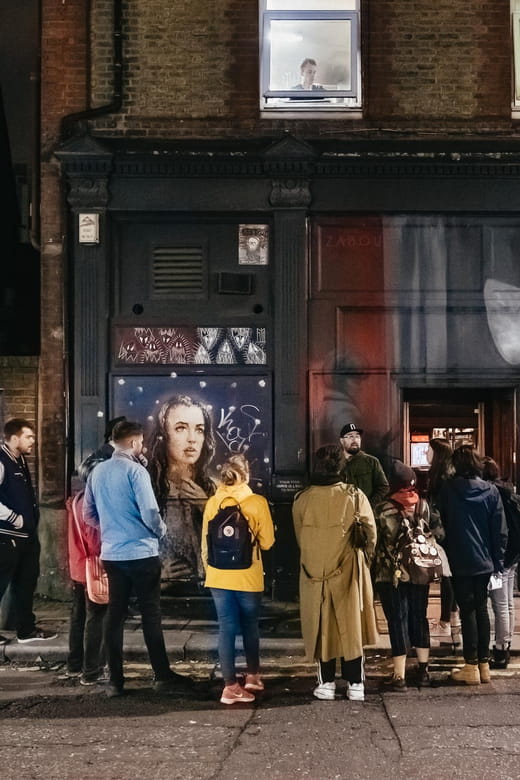 French Language : Original Jack the Ripper Tour - Exploring the Dark Streets of Victorian London