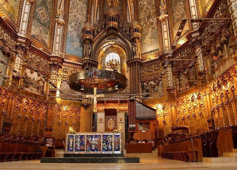From Barcelona: Montserrat Full-Day Guided Tour - The Journey Begins: From Barcelona to Montserrat