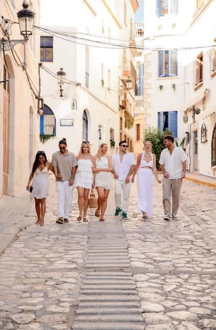 From Barcelona: Sitges Guided Tour and Free Time - Discovering Sitges: A Coastal Gem with Artistic Spirit