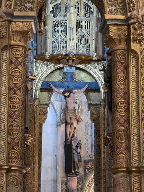 From Nazaré - Tomar, Fátima, Batalha, Alcobaça, & Óbidos - The Spiritual Vibe at Fátima Sanctuary