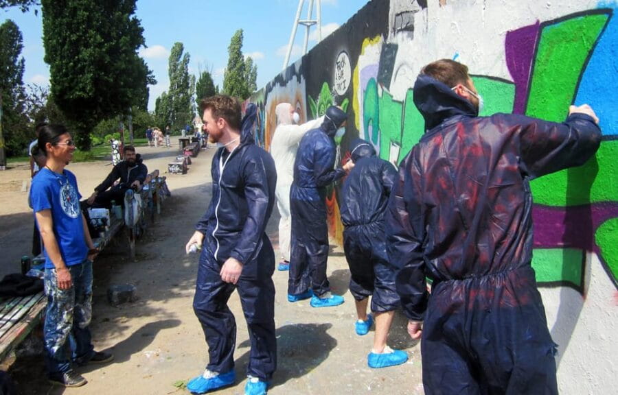 Graffitiworkshop Berlin - From Paper Sketches to Wall Masterpieces