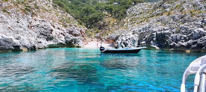 Grama Bay & Blue Cave: Snorkeling & Secret Beaches in Vlore - Who is this tour perfect for?