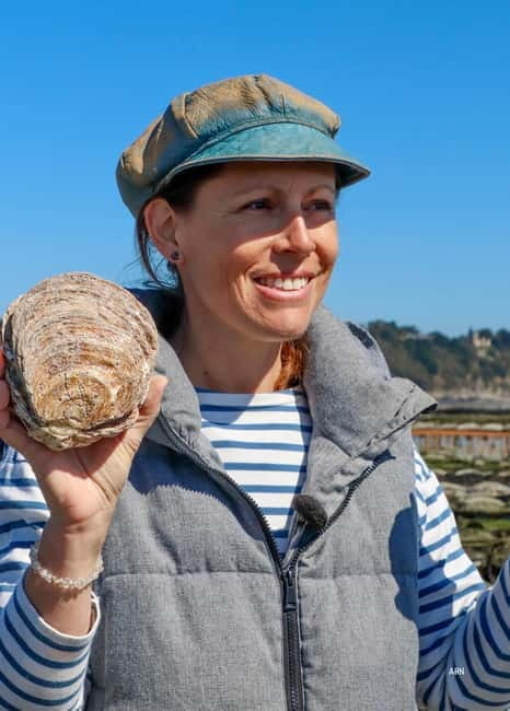 Guided tour of Cancale's oyster beds - The Muddy Adventure
