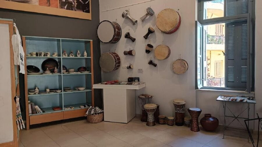 Heraklion Tour: Archaeological Museum with Tasting & Music - Who Should Consider This Tour?