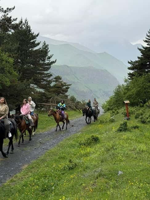 Horse riding tour in Kazbegi - Price and Logistics
