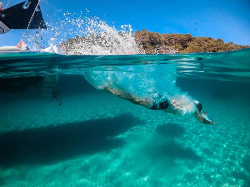 Island Hopping: Santorini to Mykonos - The Value of a Private, All-Inclusive Day at Sea