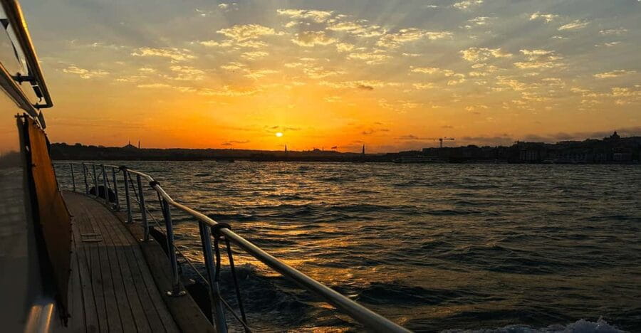 Istanbul: Bosphorus and Golden Horn Sunset Yacht Cruise - FAQ