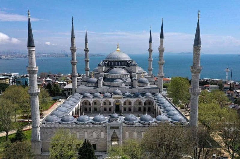 Istanbul: Half-Day Guided Tour of Sultanahmet District - Practical Details and What They Mean for You