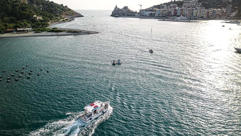 La Spezia:Portovenere & Islands private boat trip with meal - The Guides and Atmosphere: Knowledge Meets Hospitality