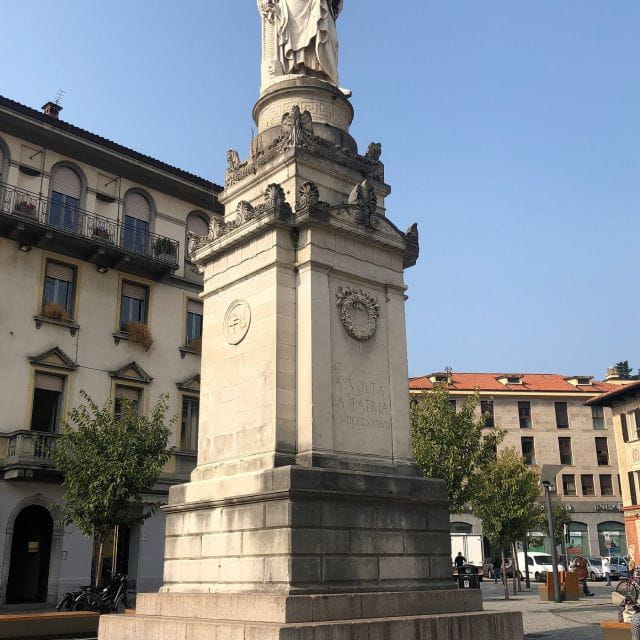 Lake Como: Self-Guided Walking Tour - Downtown Como - Whats Included and How It Works