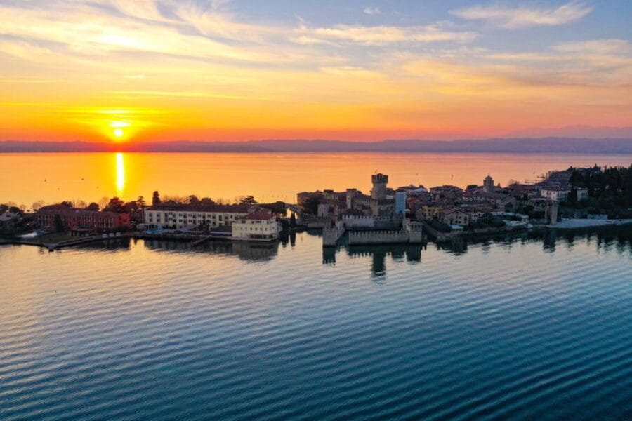 Lake Garda: Historic Castle Cruise with Wine Tasting - The Heart of the Tour: Bardolino and the Wine Tasting